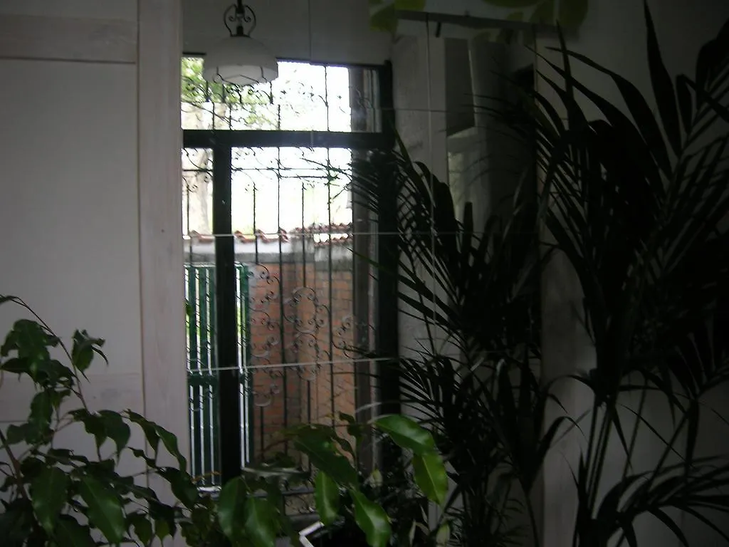 Guest house La Rondine Hotel Milan Italy